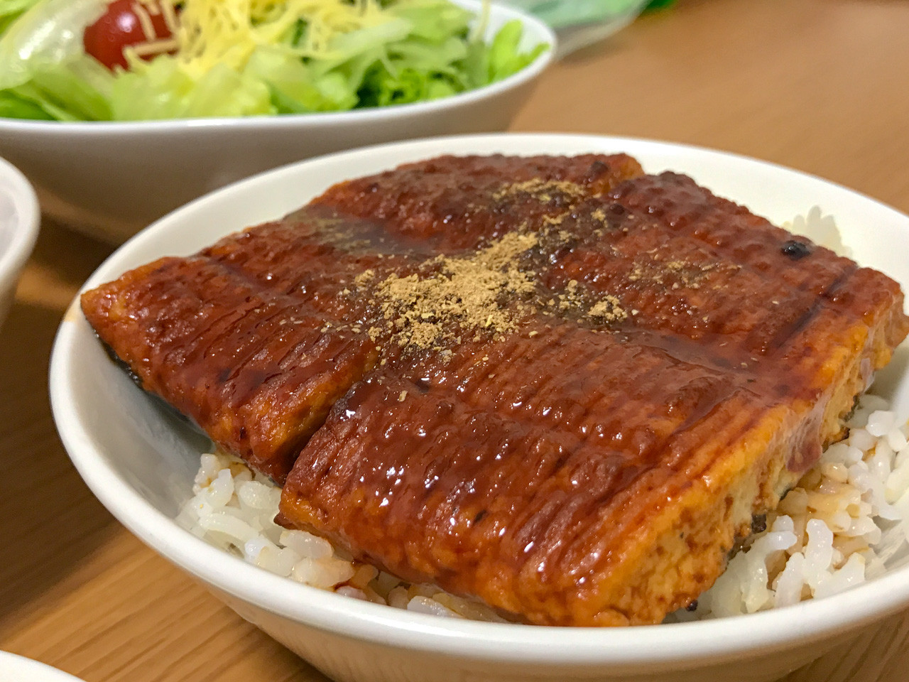 食感は本物の鰻 うな次郎 でうな丼を作ってみた ゆるキャラの振り付けはひげダンスだし いろいろ凄いヤツに出会ってしまった感があるｗ め んずスタジオ