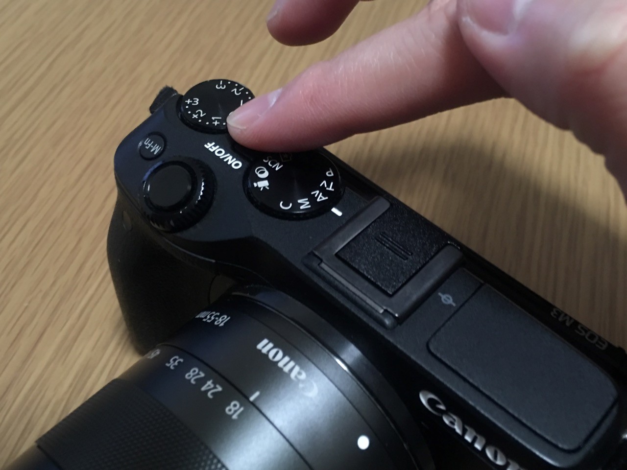 デジカメ Canon EOS M3の電源が入らないときに試して成功した対処法 