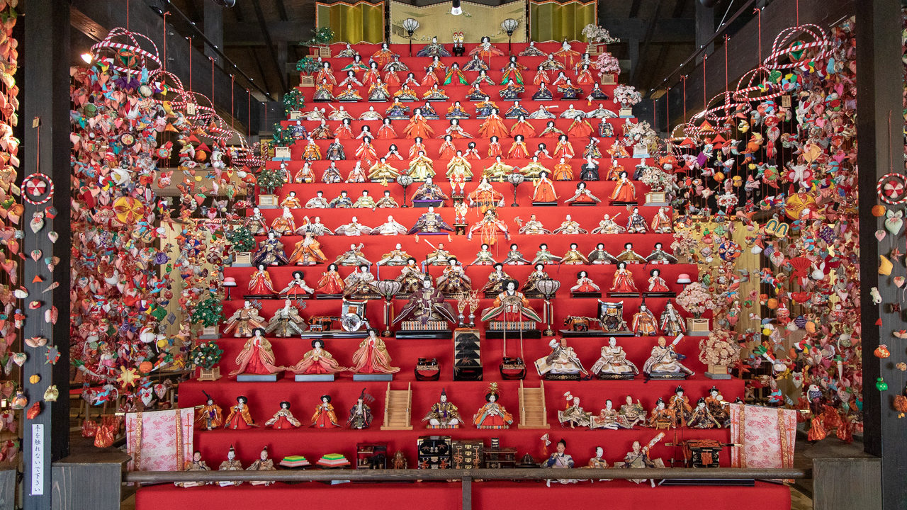 東伊豆 稲取温泉で始まった 雛のつるし飾りまつり 4会場の展示内容とおすすめ徒歩ルート 東伊豆pr め んずスタジオ