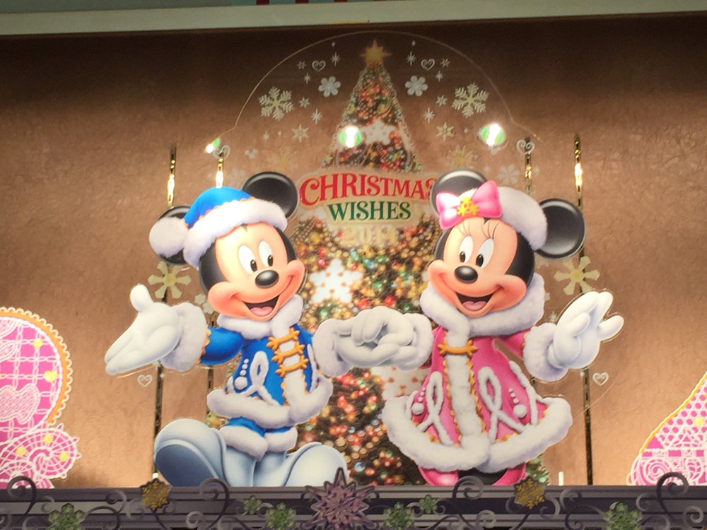ディズニーのクリスマス14 クリスマスグッズが本日から登場 アナ雪のオラフも め んずスタジオ